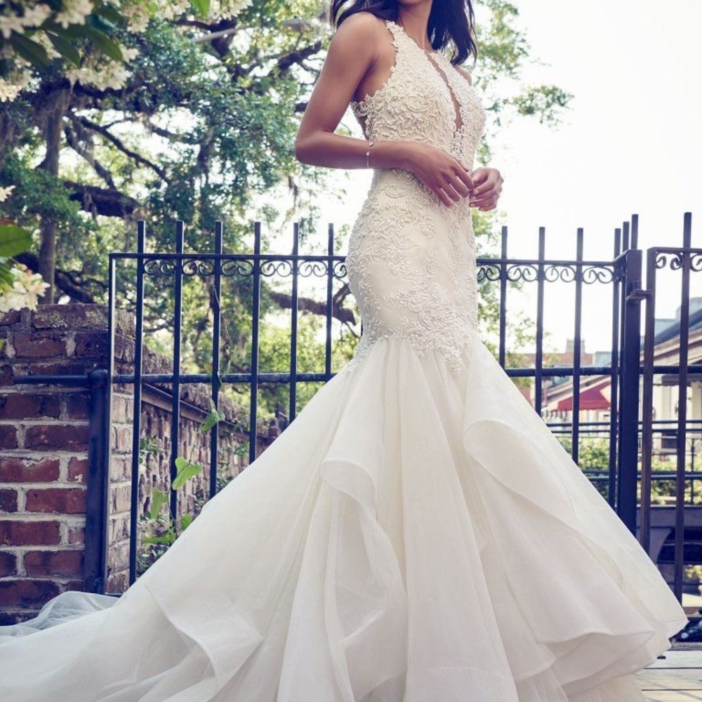 Maggie Sottero Veda Size 16 Ivory/Pearl Wedding Dress